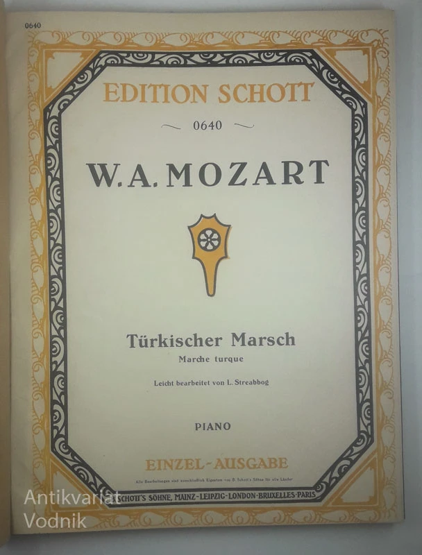 DIVERTISSEMENT, W. A. Mozzart