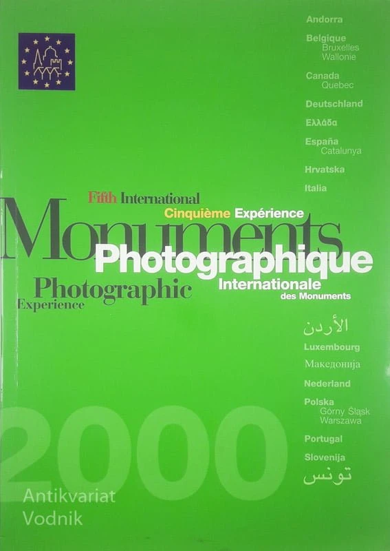 MONUMENTS; PHOTOGRAPHIC EXPERIENCE