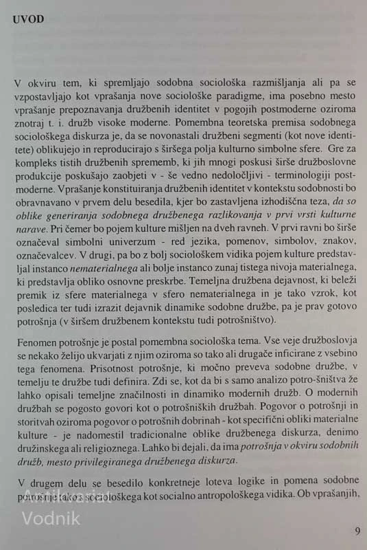 DRUŽBENE IDENTITETE IN POMEN POTROŠNJE, Slavko Kurdija