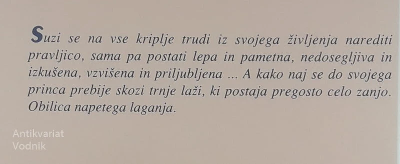 LAŽNIVA SUZI, Desa Muck