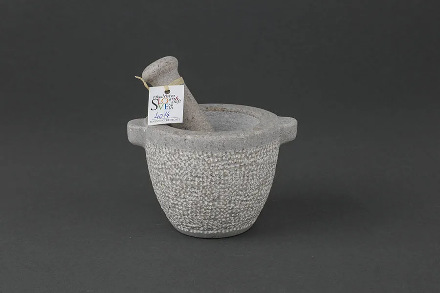 Kamnit možnar s tolkačem in certifikatom Art & Craft