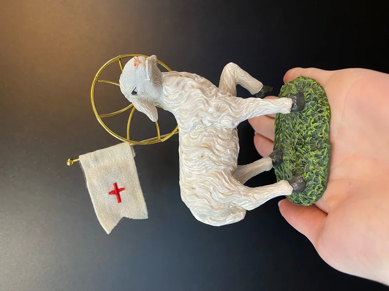 Velikonočno jagnje - figurica (10 cm)