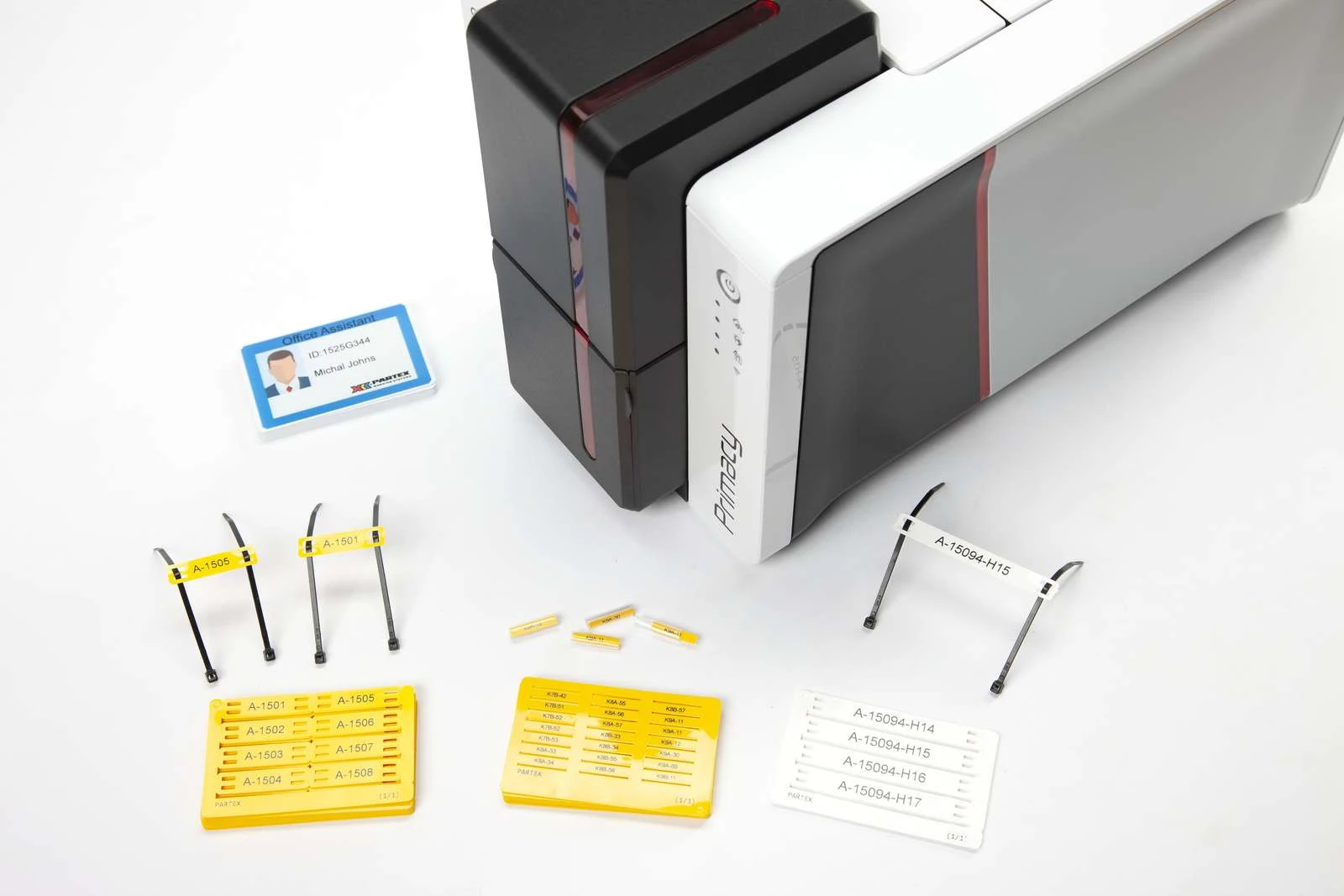Evolis Primacy z oznakami