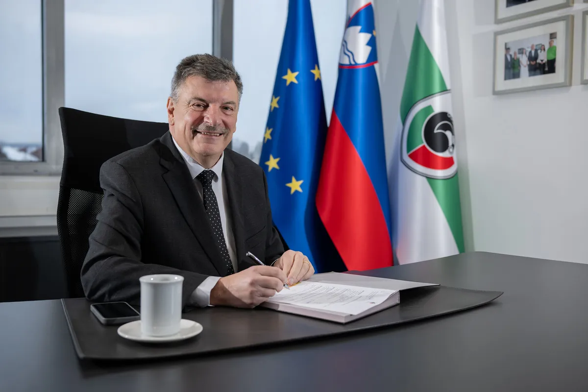 Župan dr. Peter Verlič: »Dela nam ne zmanjka, kar pa je tudi prav, saj s tem izboljšujemo pogoje za življenje.«