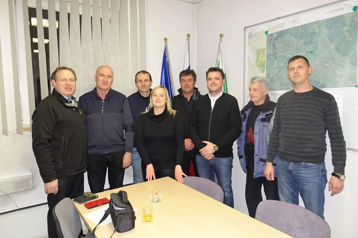 1. redna (konstitutivna) seja sveta Krajevne skupnosti Šmarje - Sap (22. 12. 2022)