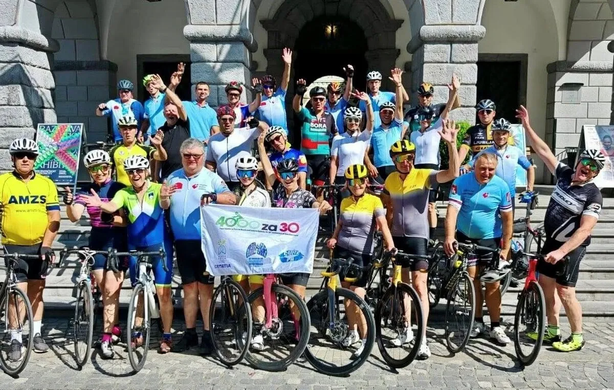 Kolesarke in kolesarji na POTI PRIJATELJSTVA Vukovar - Ljubljana tudi letos naredili postanek v Grosupljem