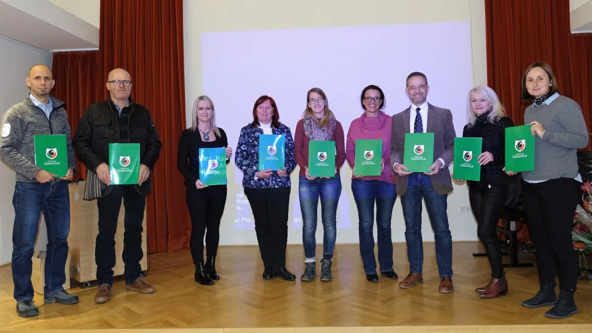 Krajinski park Radensko polje slovesno pristopil k Skupnosti naravnih parkov Slovenije
