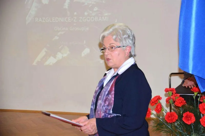 Predstavitev knjige ob kulturnem prazniku: Razglednice z zgodbami: Občina Grosuplje
