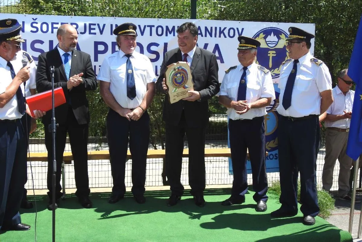 Proslava ob dnevu šoferjev in avtomehanikov ter srečanje članov ZŠAM regije Ljubljana II