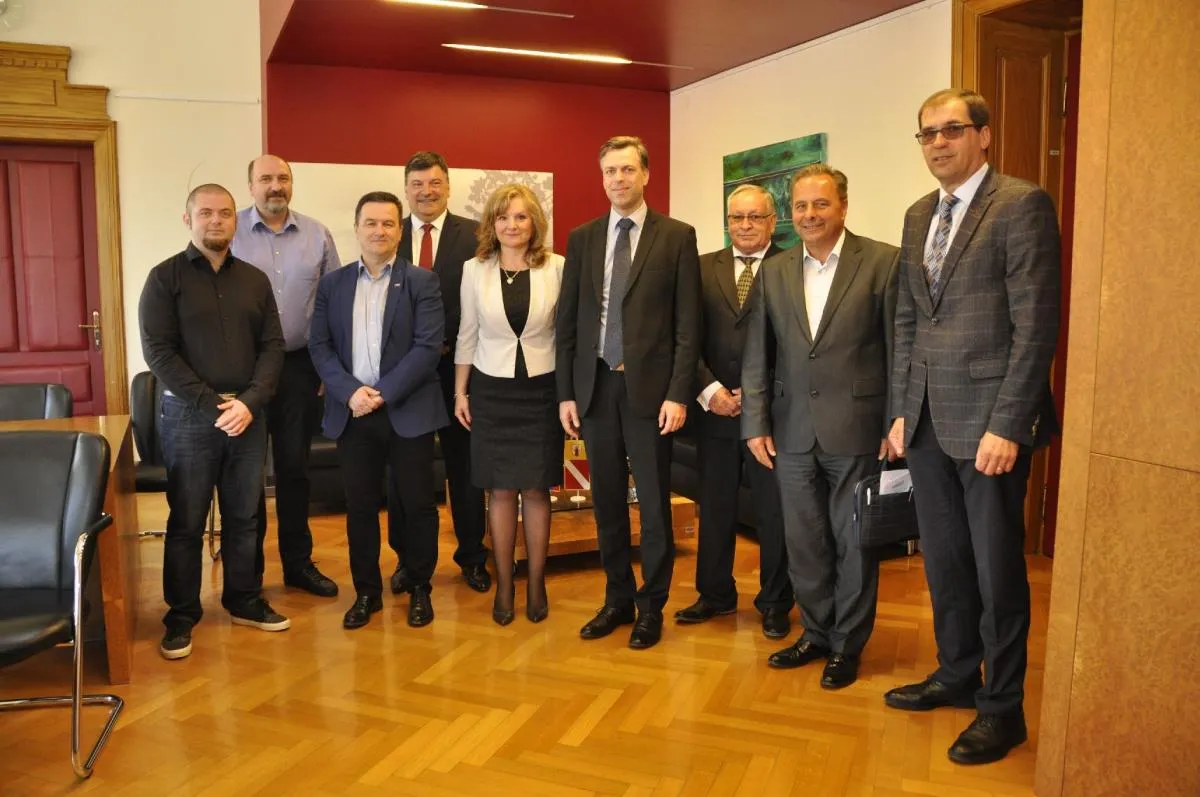 Sestanek na temo modernizacije železniške proge Ljubljana - Novo mesto - Metlika - Karlovac