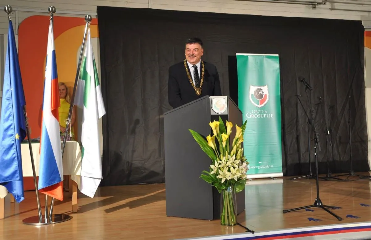 SLOVESNOST OB OBČINSKEM IN DRŽAVNEM PRAZNIKU DNEVU DRŽAVNOSTI 2019