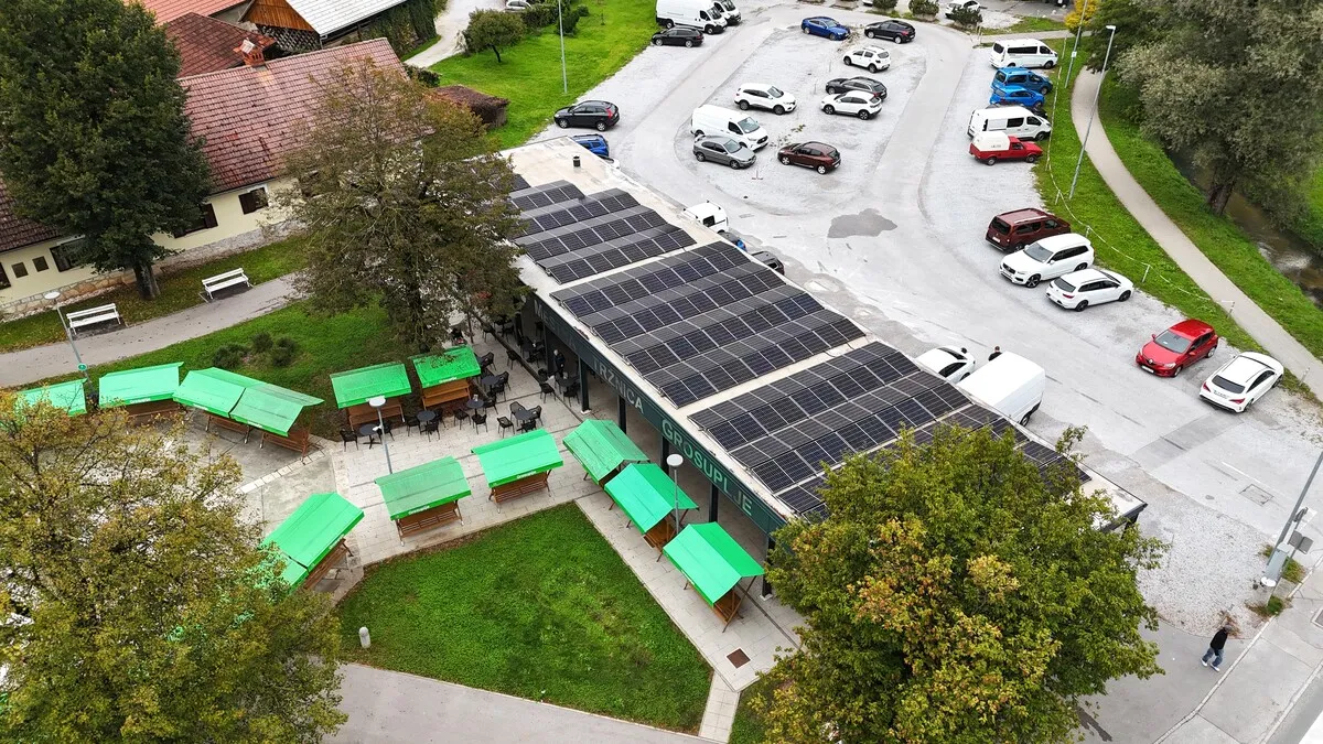 Sončna elektrarna tudi na Mestni tržnici Grosuplje