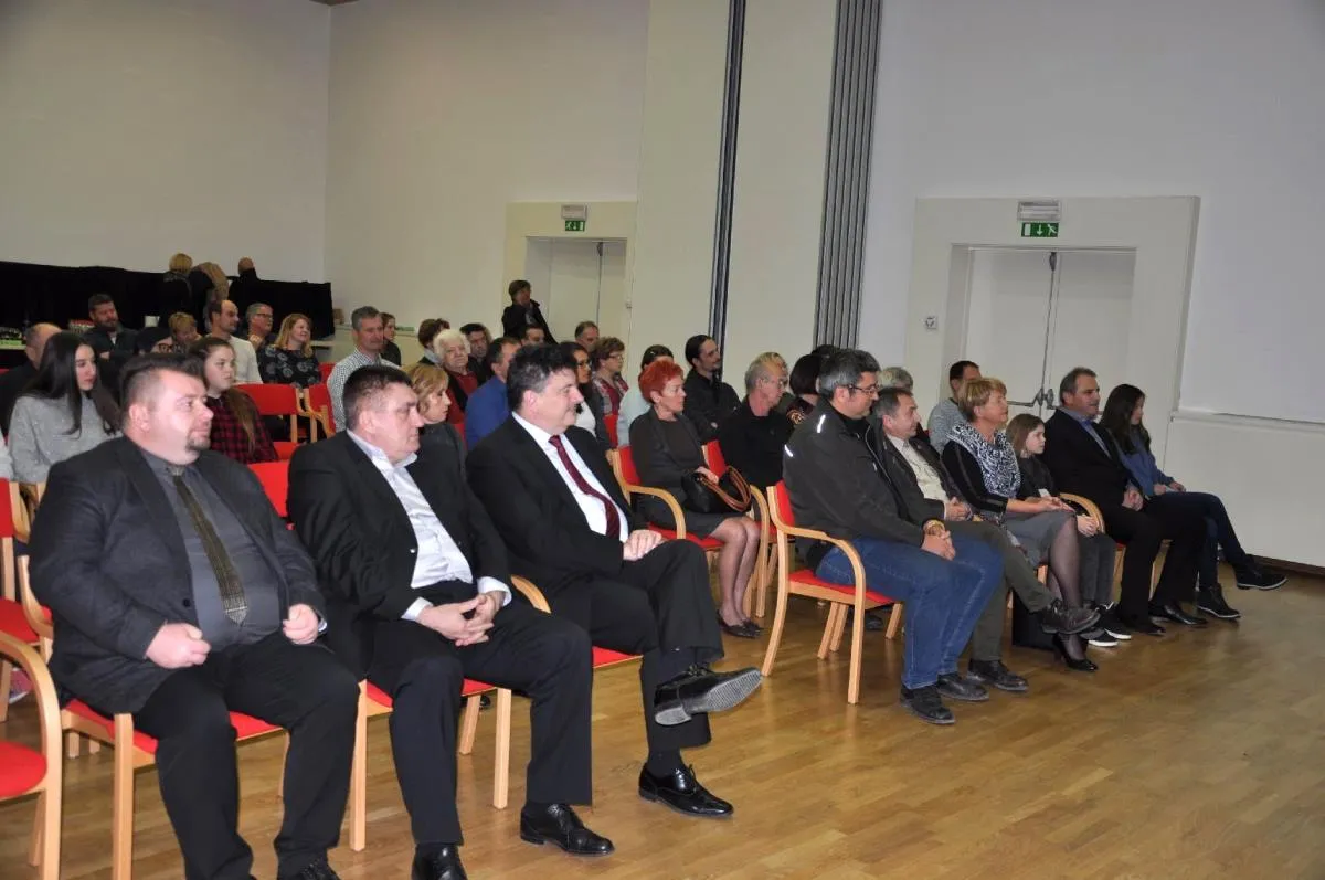 Svečana podelitev priznanj vodnikom po naravoslovni učni poti PO SLEDEH VODOMCA