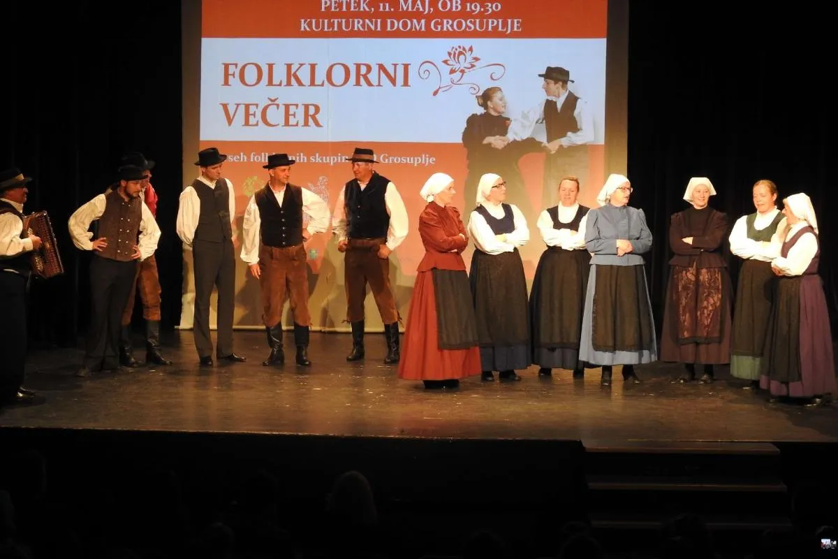 Teden ljubiteljske kulture: FOLKLORNI VEČER vseh folklornih skupin ZKD Grosuplje