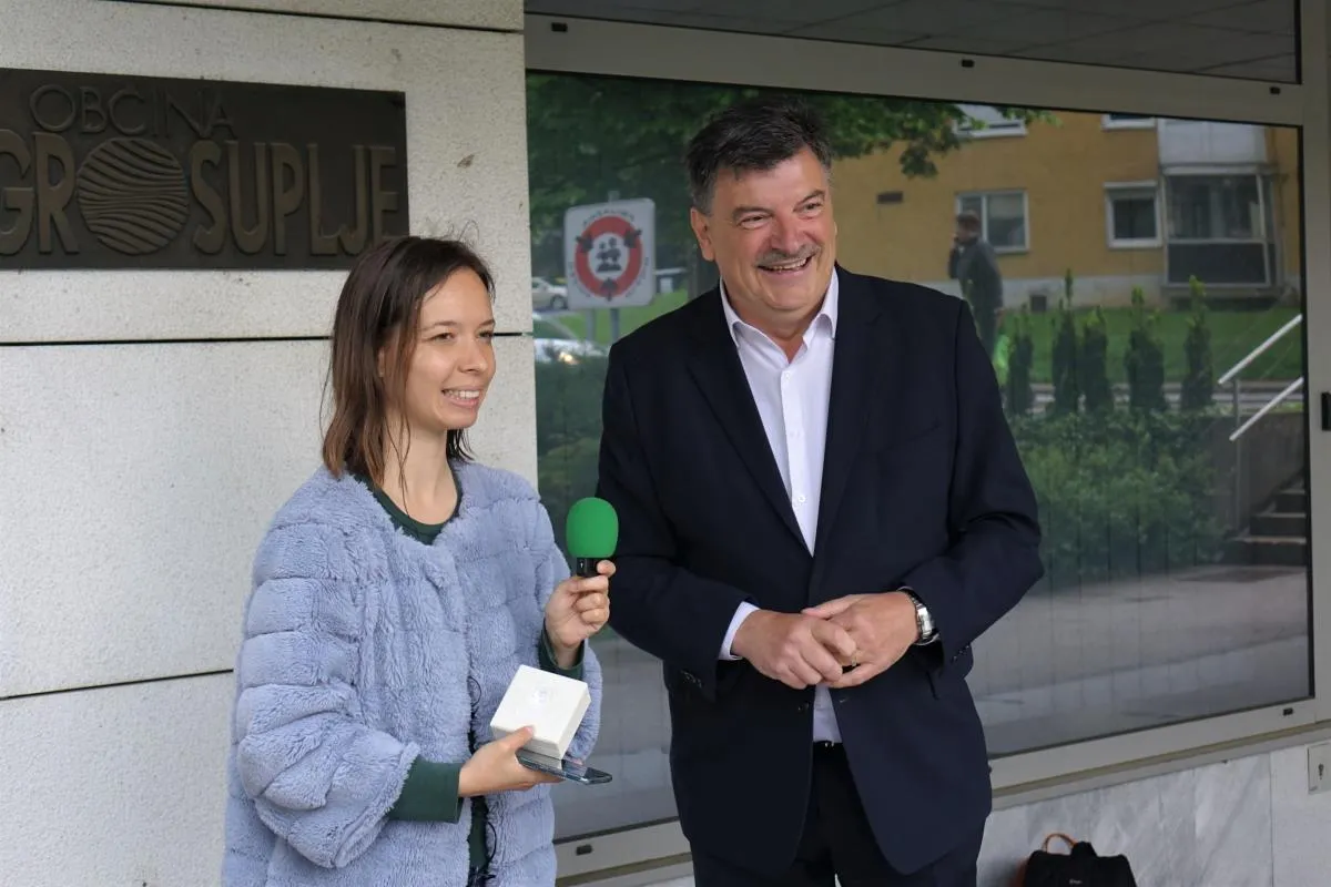 Župan dr. Peter Verlič in direktor občinske uprave mag. Dušan Hočevar na Ljubljana TV o projektih v naši občini in o razlogih, zakaj se imamo v naši občini lepo in zakaj jo je vredno tudi obiskati