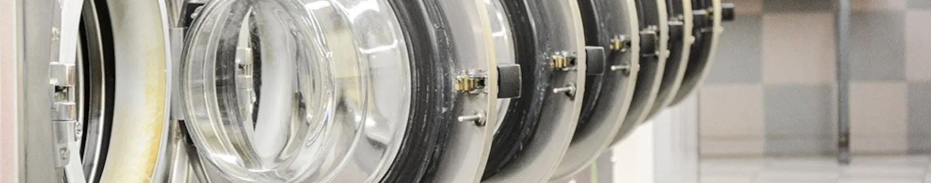 Limescale in the washing machine in hotel laundry