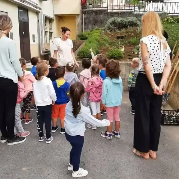 Tudi moj nono ima vrt Tudi moj nono ima vrt