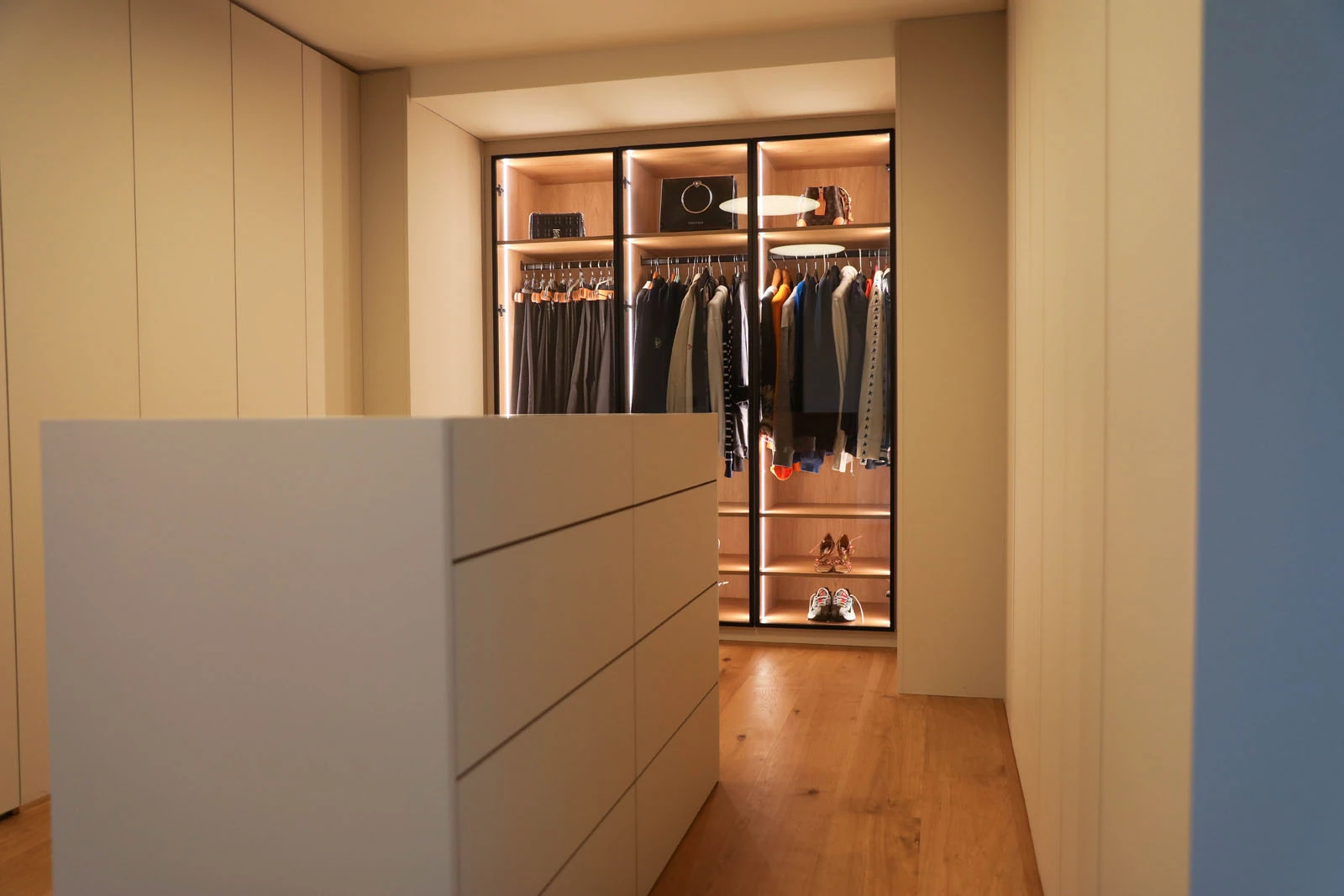 Garderobe in notranja oprema