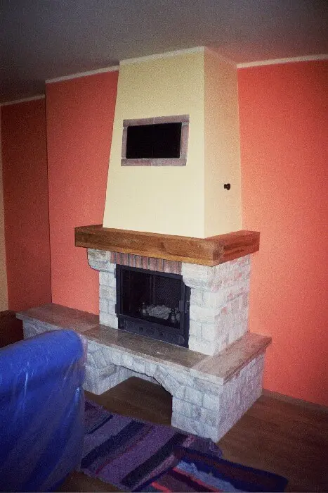 Toplozračni kamini 115