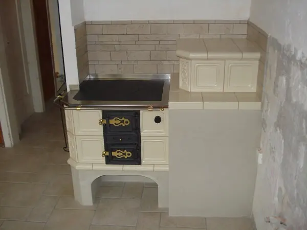 Zidani štedilniki in kuhinje 1
