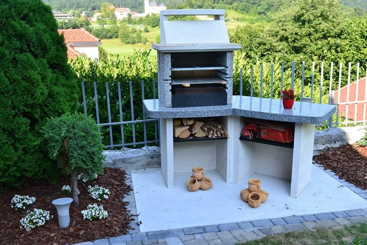 Vrtni kamini za fantastično poletno vzdušje 3