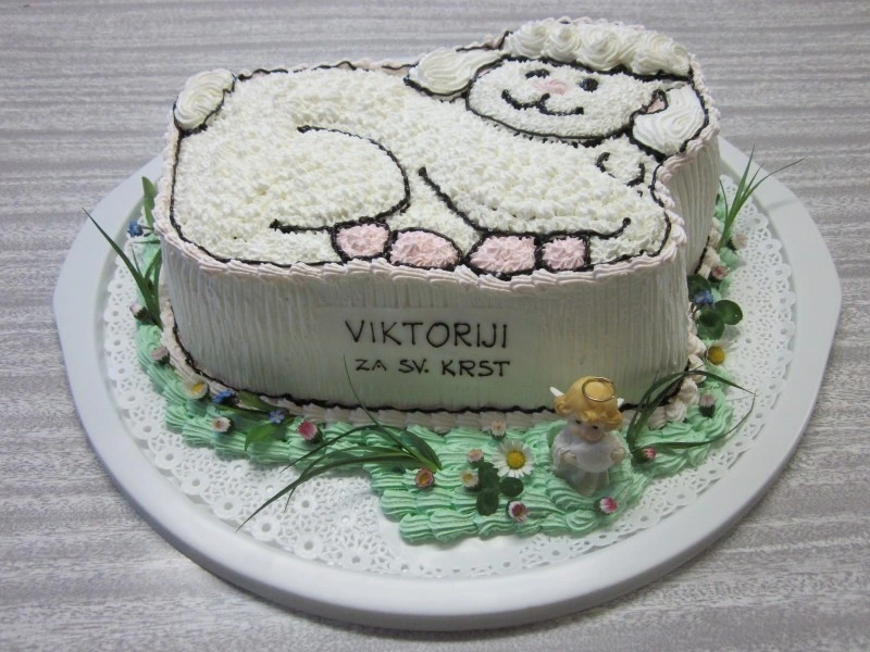 Torta za krst z motivom jagnjeta