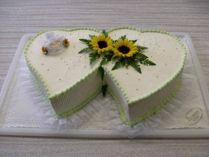 Poročna torta