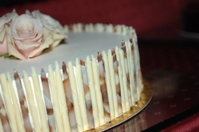 Poročna torta