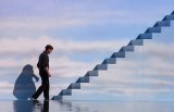 Truman Show in Matrica ali kako pobegniti iz filma in ostati živ?