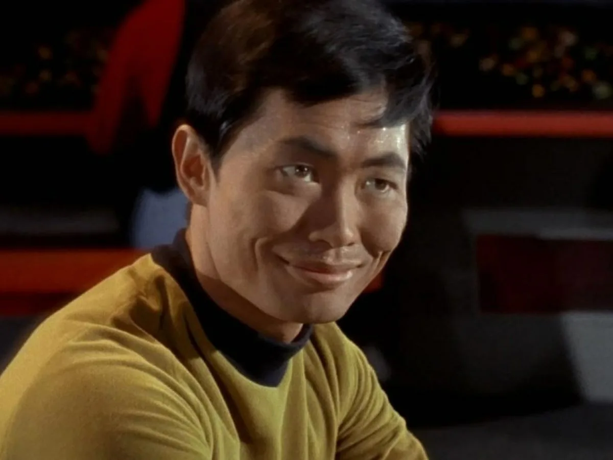 40 LET SKUPAJ: Kultni igralec po letih skrivanja viden v javnosti z možem (FOTO)