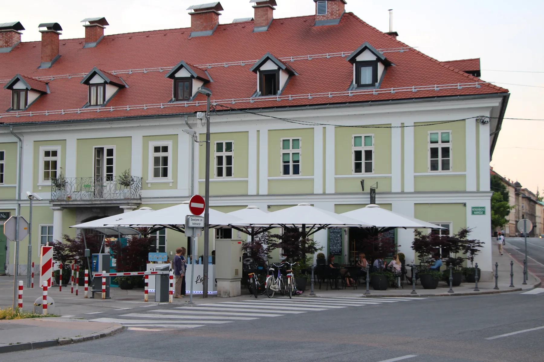 Kavarna Rog, Ljubljana, Slovenija