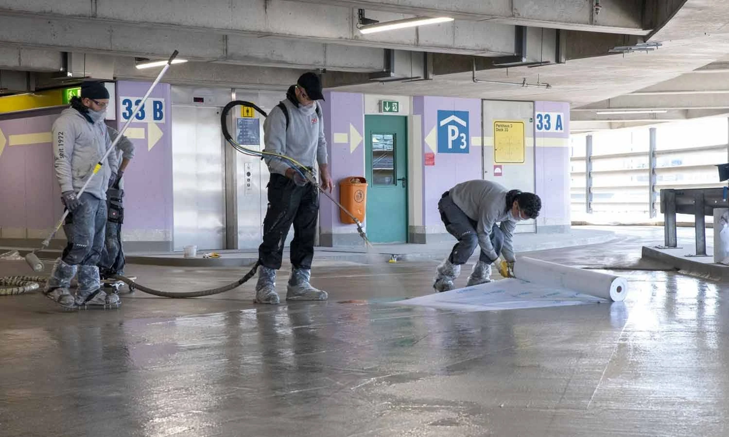 Triflex SAM (Spray Application Machine) – mobilna naprava za aplikacijo brezšivne hidroizolacije