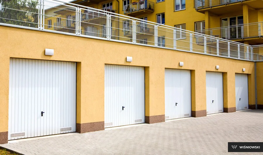 Dvižna garažna vrata, fotografija 10