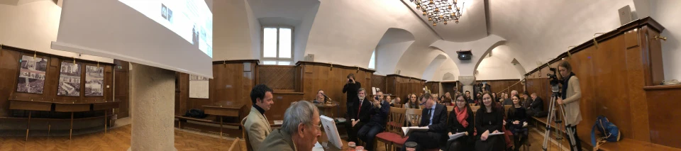 Scientia et ars perennes — 18