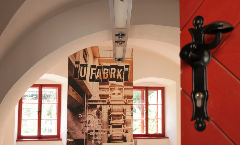 U fabrk — 3