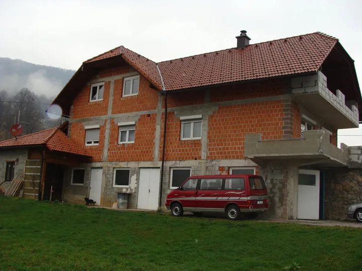 Objekt pred zaključnimi deli
