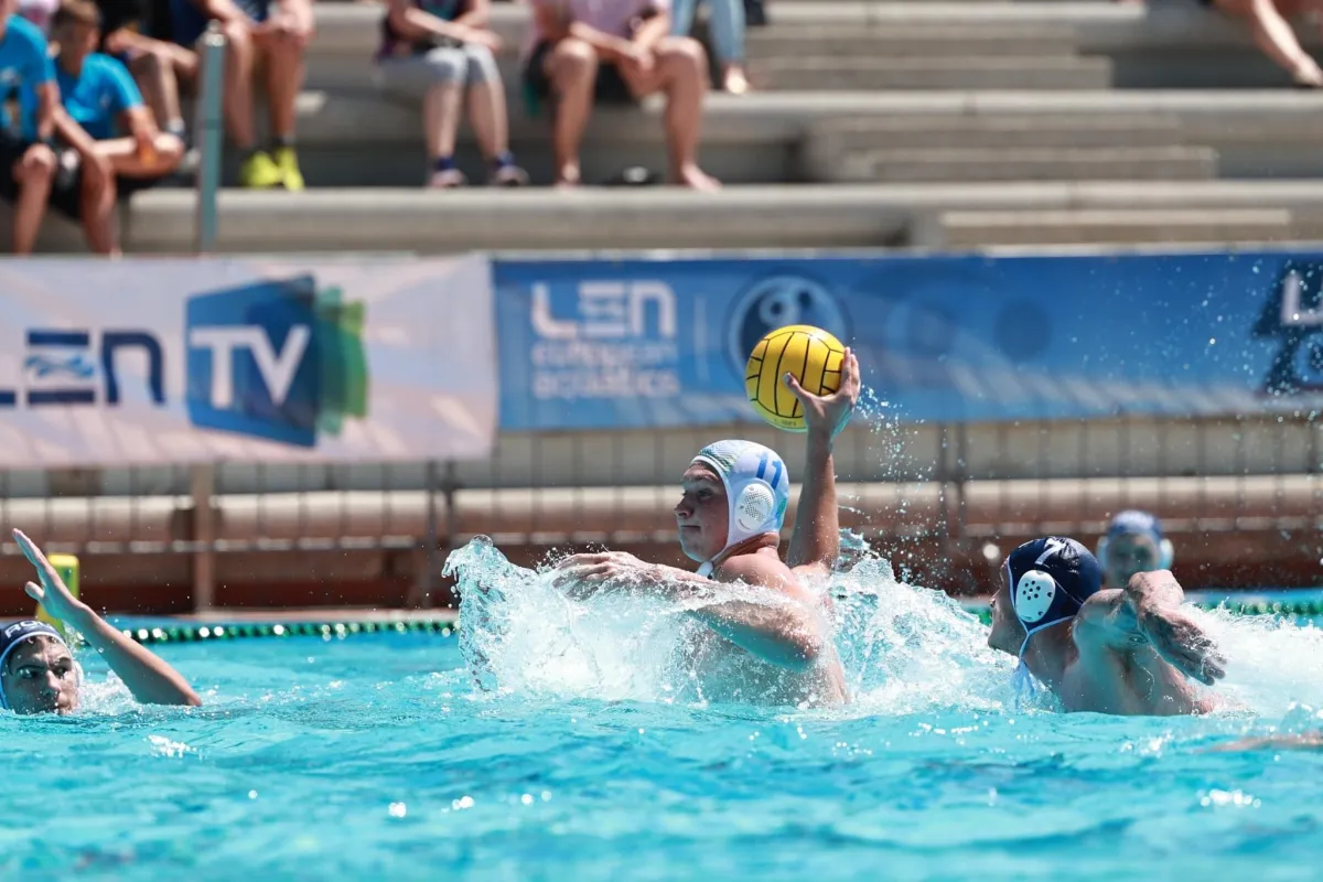 Člani odpotovali v Črno goro