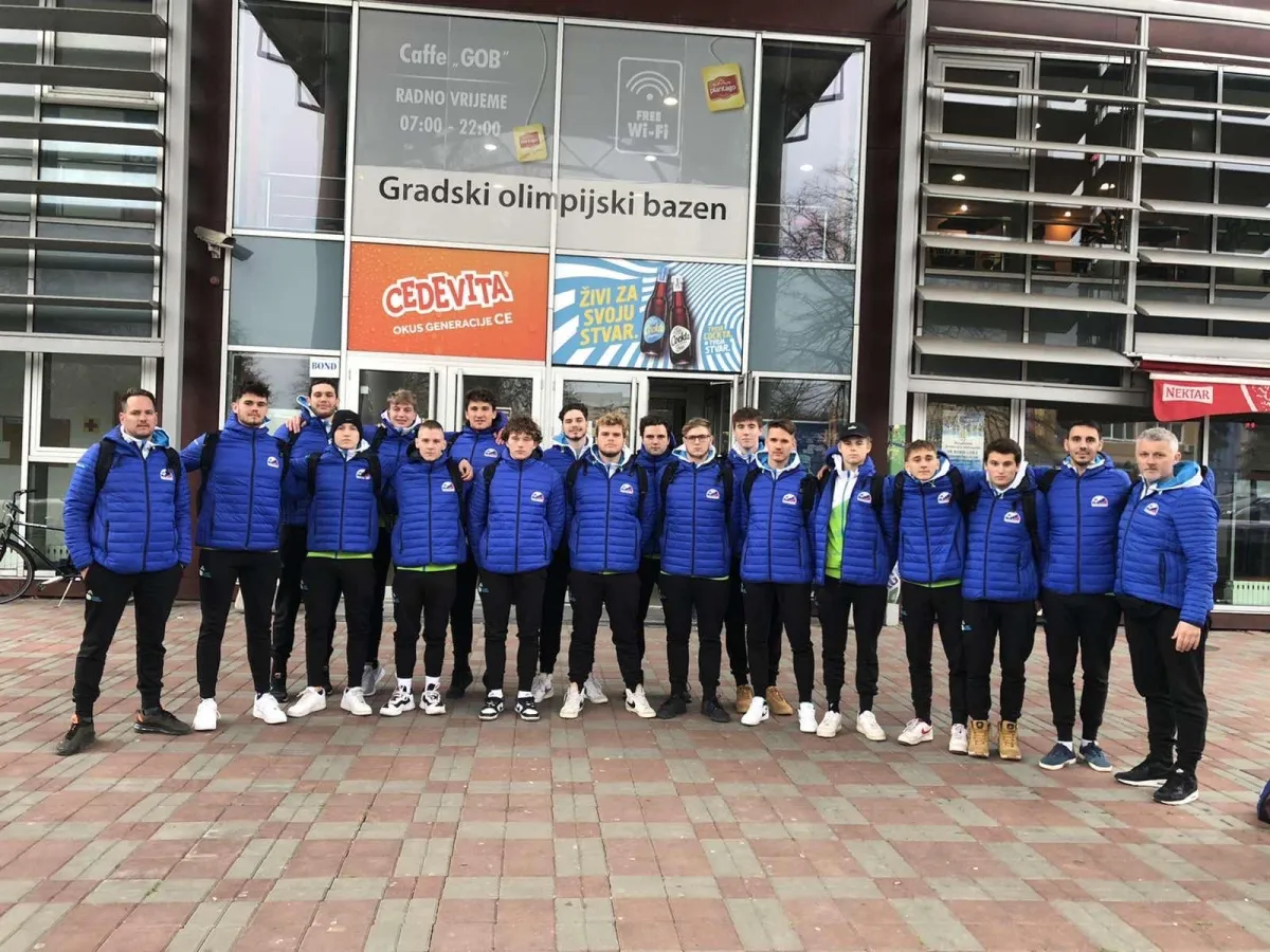 Mladinci na pripravah v Banja Luki