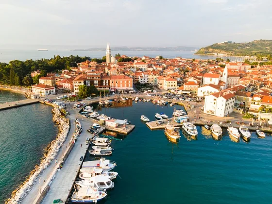 Izola